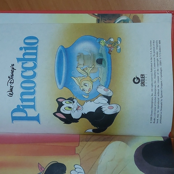 Lot of 3 Disney's wonderful world of reading vintage books. great condition. - Picture 7 of 17